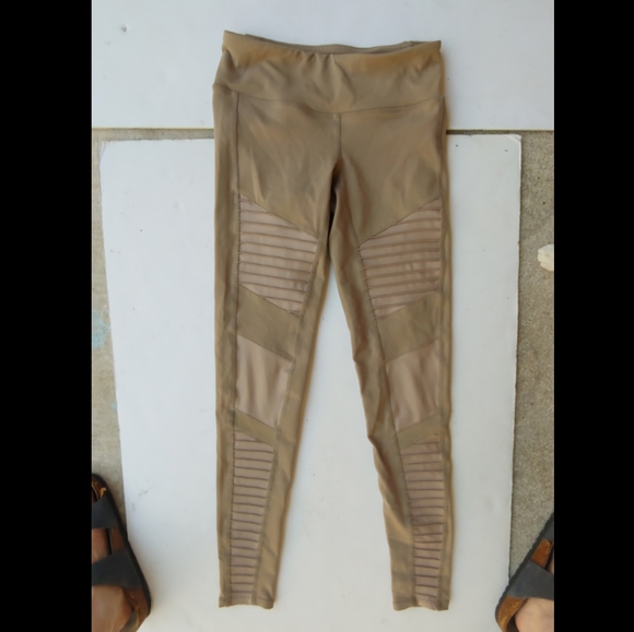 Alo Yoga womens Moro leggings Gravel/ Glossy - Picture 3 of 5